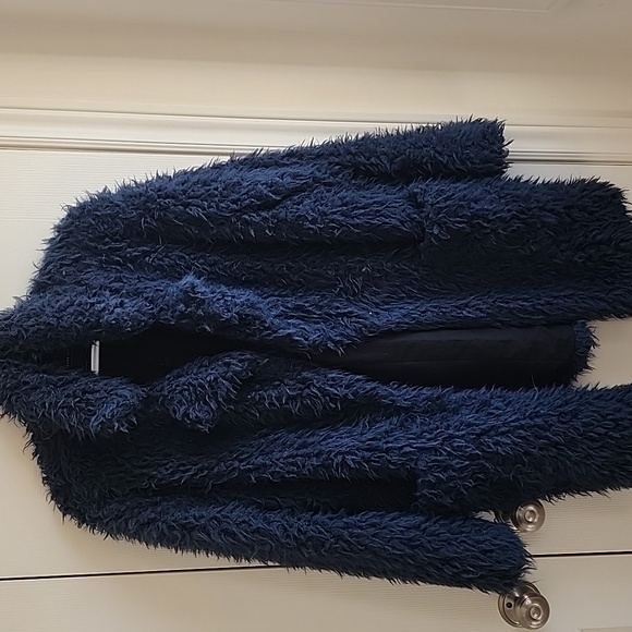 Zara Jackets & Blazers - Zara Deep Blue Teddy Jacket